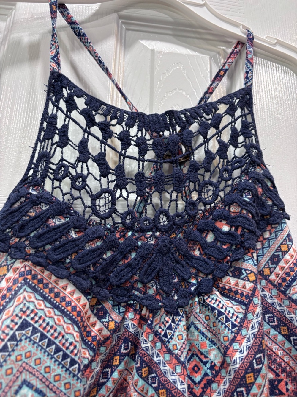 No Boundaries Geometric Print Crochet Tank Top,
. Size XL. - Picture 3 of 7